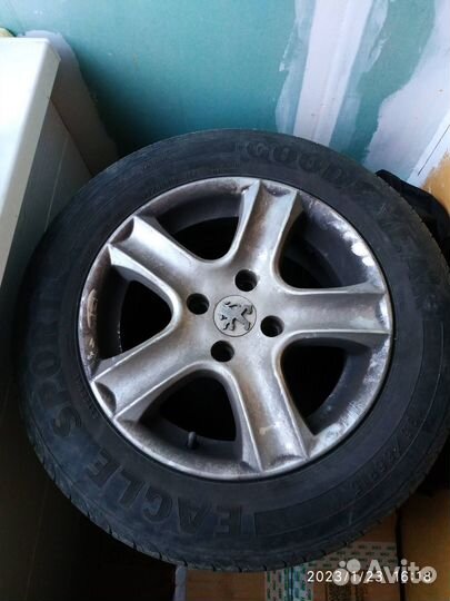 Goodyear Eagle Sport 195/65 R15