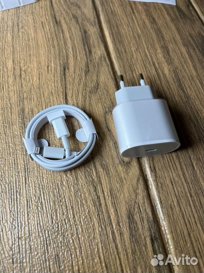 Зарядное устройство для iPhone (Комплект)