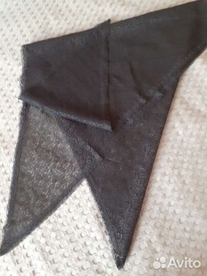 Косынка гипюровая