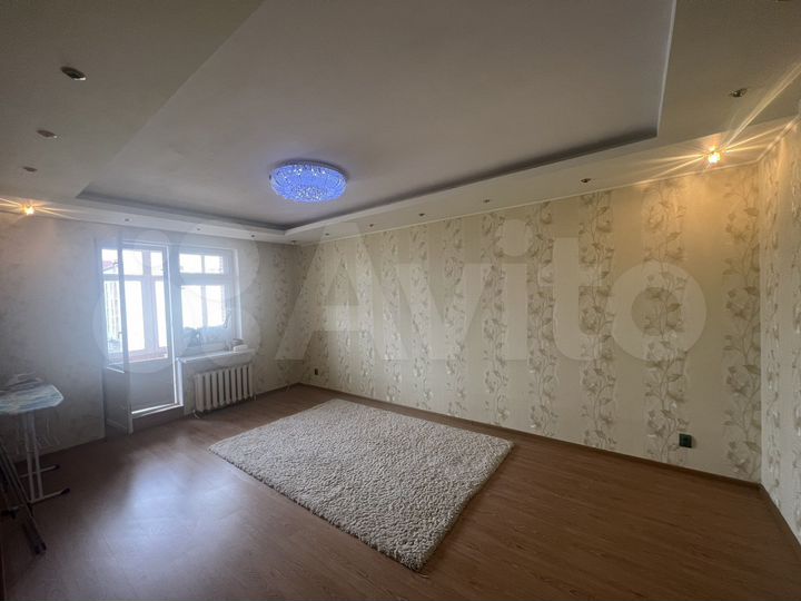 3-к. квартира, 91,6 м², 3/5 эт.