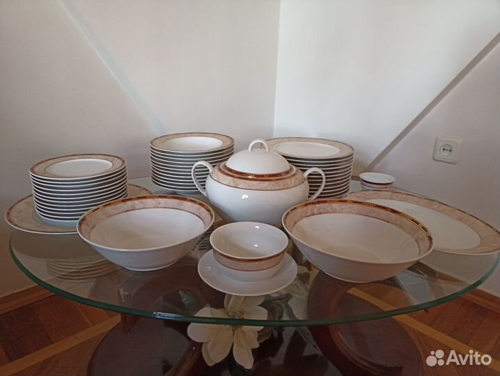 Столовый сервиз 
