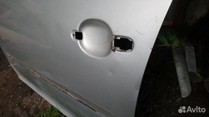 Дверь передняя левая Volkswagen Golf 5 хэтчбек 1.4