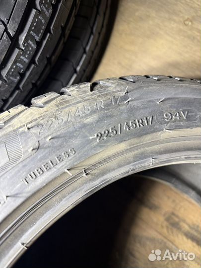 Michelin CrossClimate 2 225/45 R17 94V