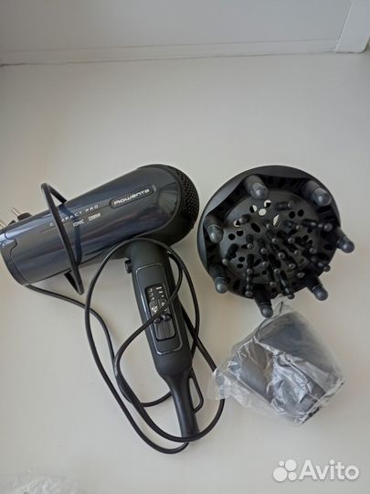Фен щетка rowenta новая