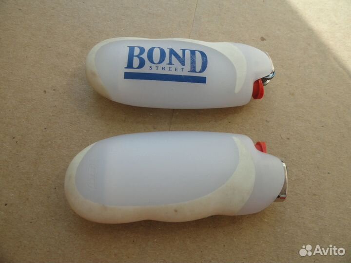 Bond футляры для Bic. выпуск 90-ые. 2 шт