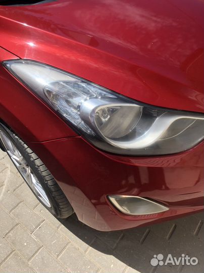 Галогеновые фары на Хендай Элантра 5