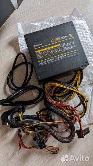 Блок питания Chieftec core 600W