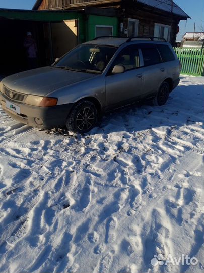 Mazda Familia 1.5 AT, 2001, 255 100 км