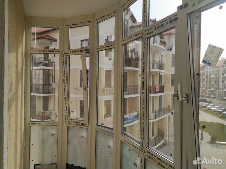 Окна рехау