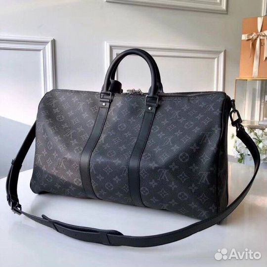 Спортивная сумка louis vuitton