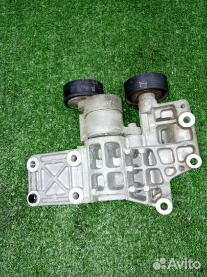 Кронштейн двигателя Dodge Caliber 1.8 EBA 2006