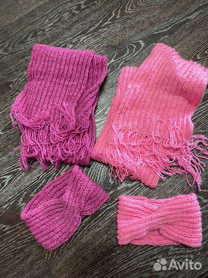 Отдам бесплатно вязаные вещи на девочку