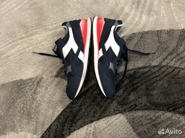Кроссовки diadora