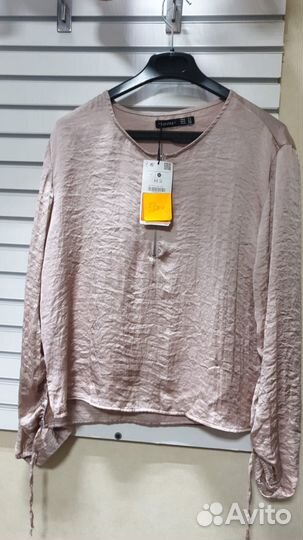 Bershka новая женская кофточка