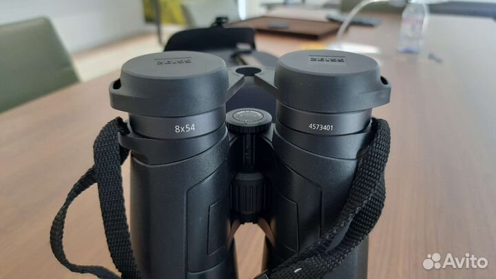 Бинокль carl zeiss victory HT 8X54