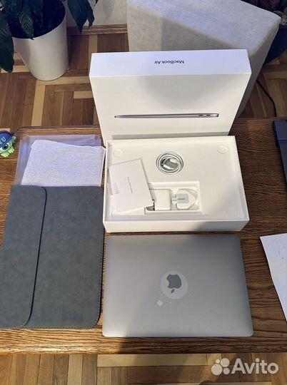 MacBook Air M1 8 256 Space Grey батарея 91