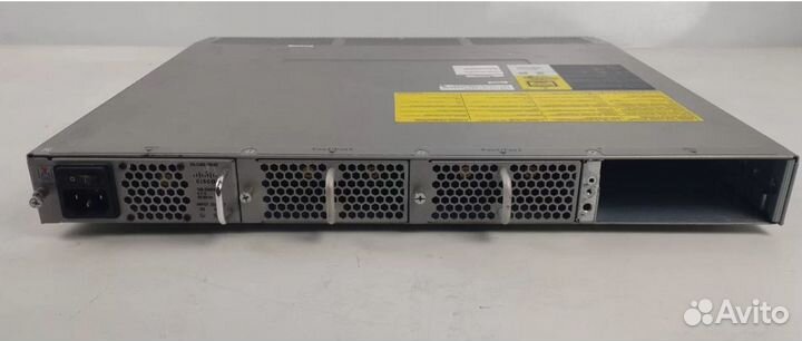 Коммутатор Cisco DS-C9148S-48PK9