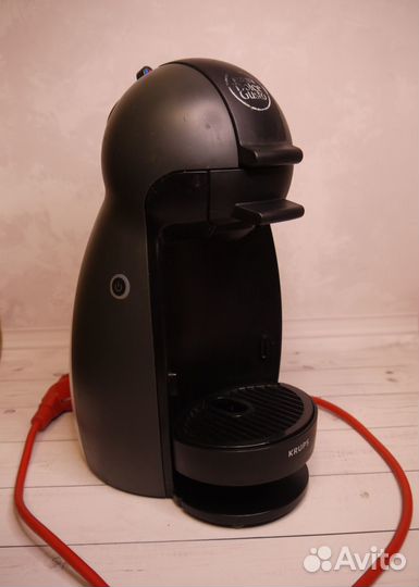 Кофеварка капсульная Krups KP100B10 Dolce Gusto