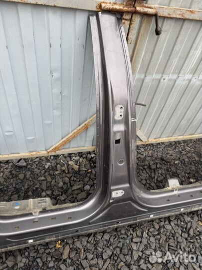 Порог правый Hyundai Santa Fe 4 TM