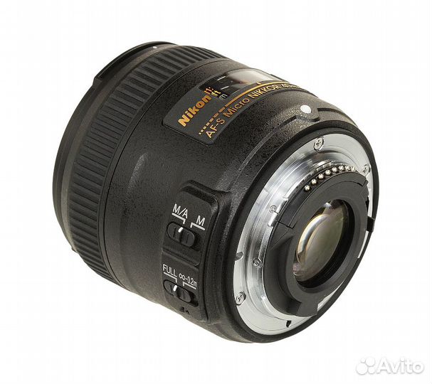 Объектив Nikon 40mm f/2.8G AF-S DX Micro Nikkor