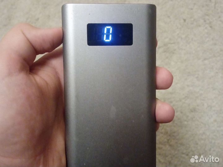 Повербанк skoda