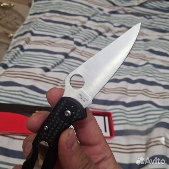 Нож Spyderco