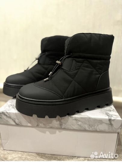 Дутики женские