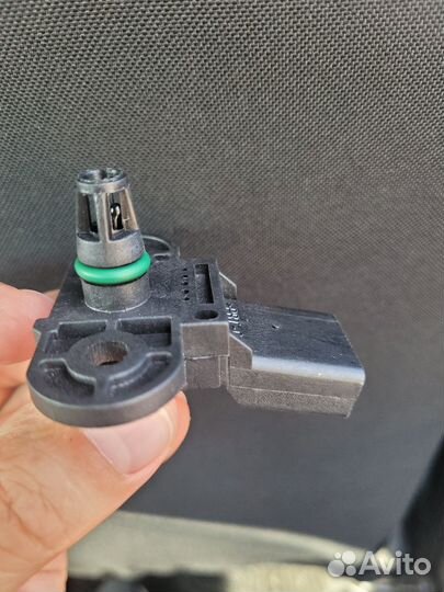 Датчик давления воздуха Шкода