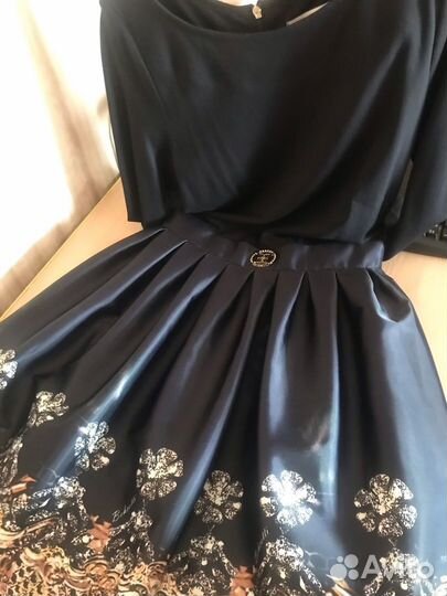 Женское платье