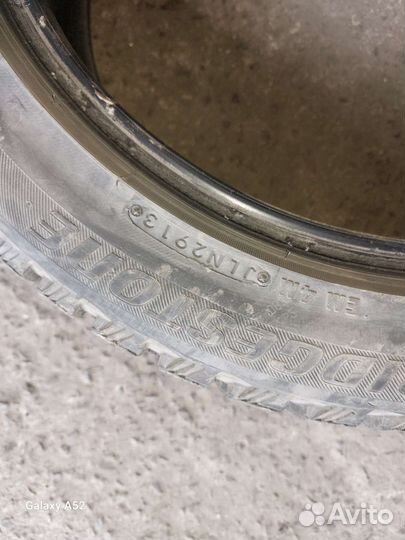 Bridgestone Blizzak Spike-01 215/50 R17 91T