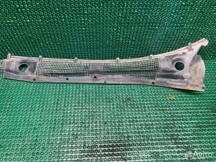 Водосток правый Toyota Camry SV30 3CT 1994