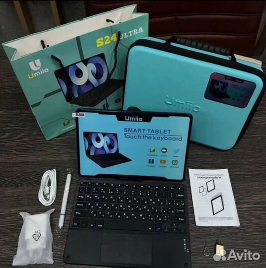 Невероятно красивый планшет 6/128 гб в кейсе