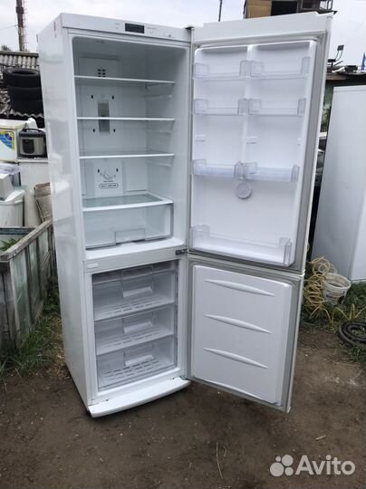 Холодильник LG