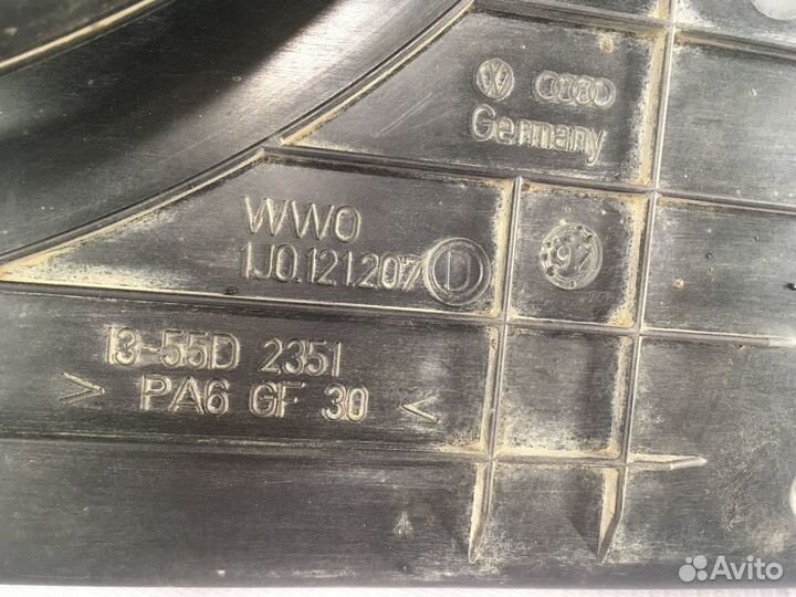 Диффузор с вентилятором Volkswagen Golf 4