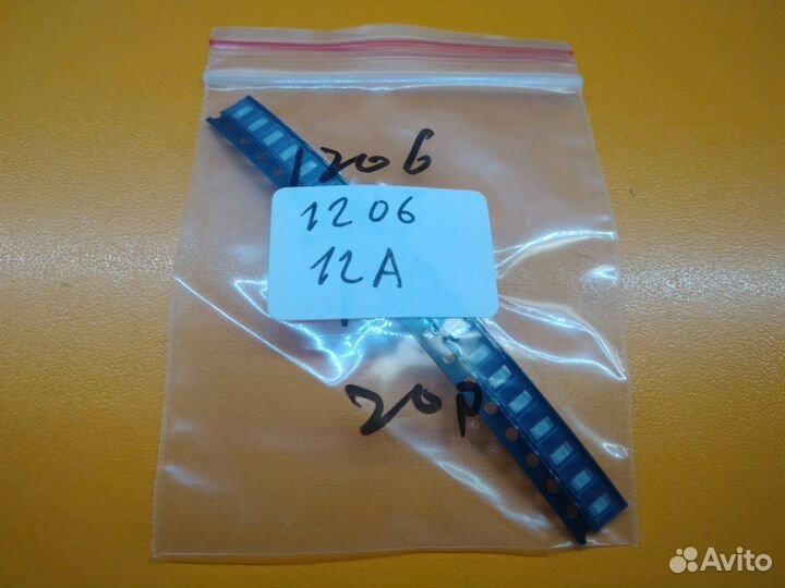 SMD предохранитель 1206 12A, 12 ампер, A, А