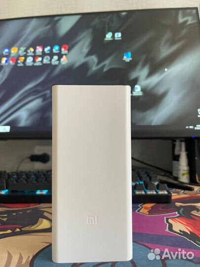 Повербанк Xiaomi Mi Power Bank Boost Pro белый