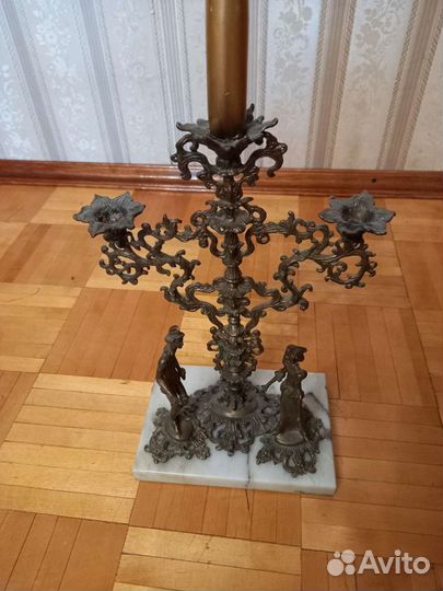 Подсвечник