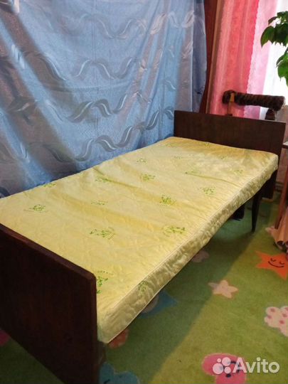 Продам кровать
