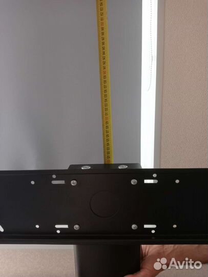 Стеклянная тумба под тв