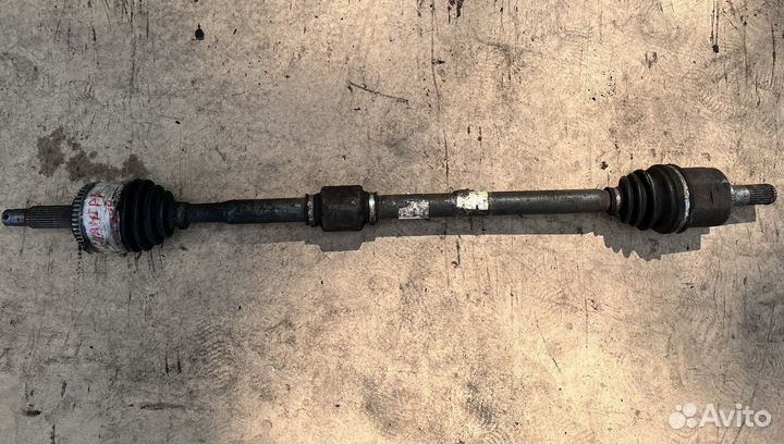 Привод передний правый Hyundai Elantra XD