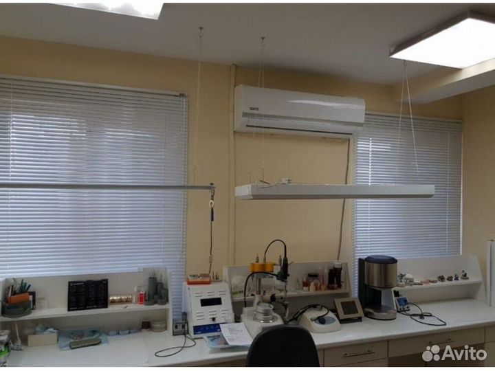 Горизонтальные жалюзи X566