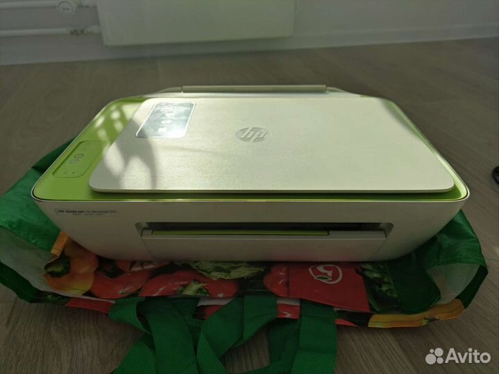 HP DeskJet Ink Advantage 2135