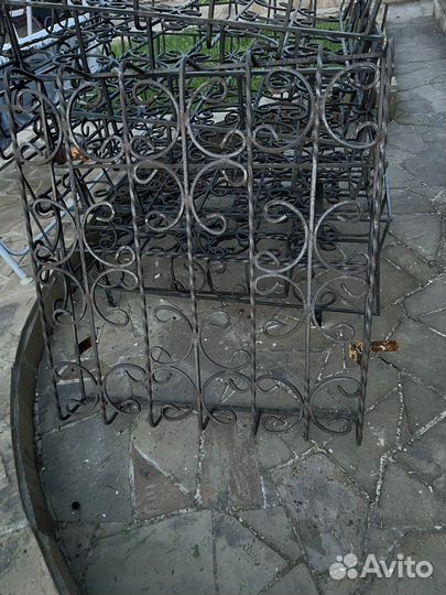 Кованые решетки на окна