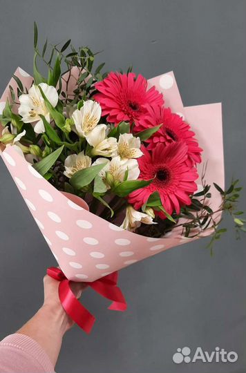 Цветочные композиции и букеты