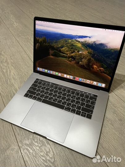 Apple macbook pro 15 2017 1tb