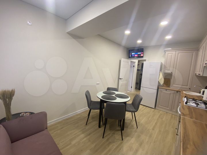 1-к. квартира, 40 м², 1/5 эт.