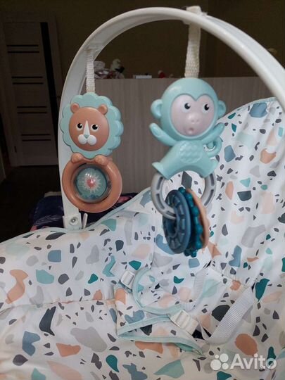 Шезлонг fisher price