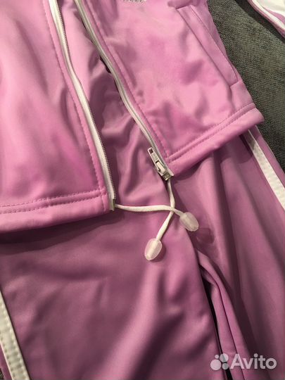 Спортивный костюм для девочки