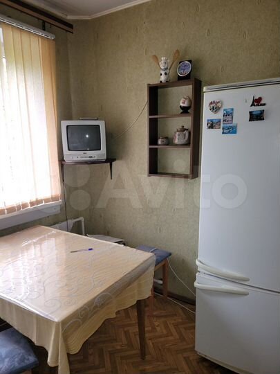 2-к. квартира, 58 м², 5/5 эт.