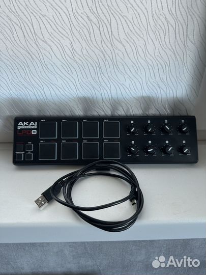 Akai lpd8